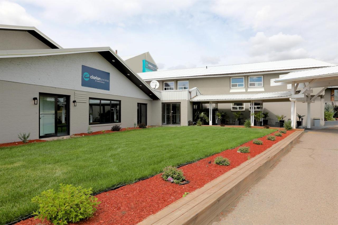 Clarion Pointe 3*